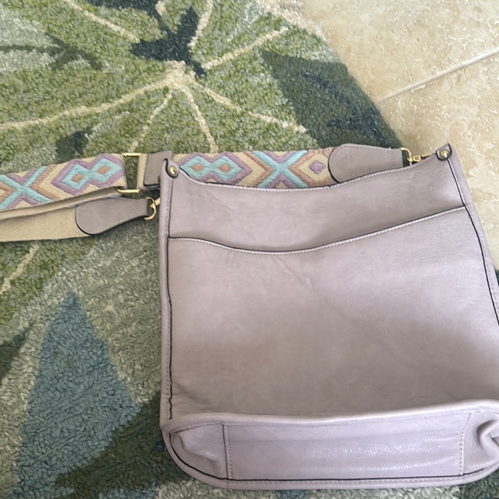 Stylish Lavender Shoulder Bag